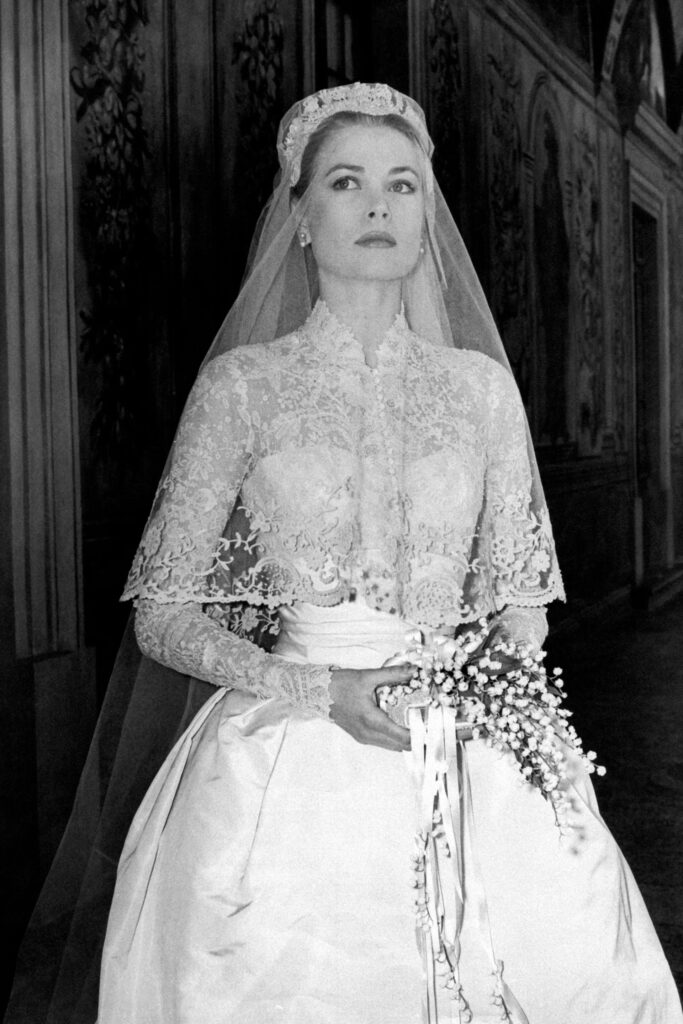 Grace Kelly con un vestito regale 